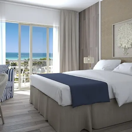 Asterias Otel Aya Napa