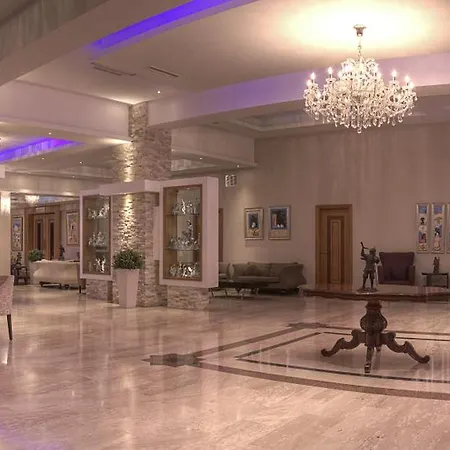 Otel Asterias Aya Napa