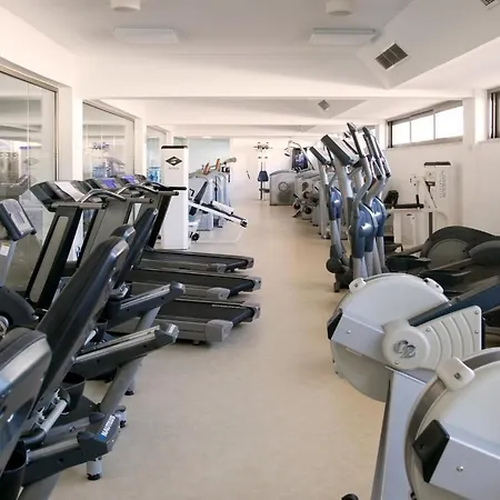 Asterias Hotel 4*