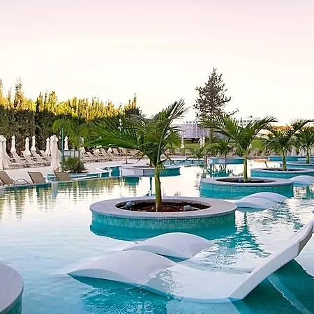 استيرياس بيتش 4*