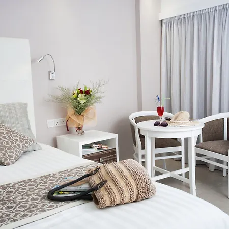 Otel Asterias